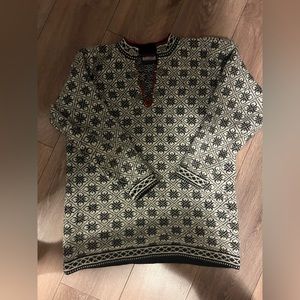 Vintage Norwegian sweater 100% wool
